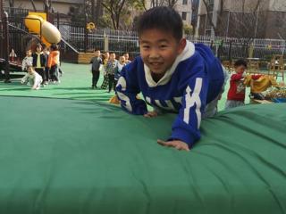 大班精彩瞬间：勇攀高峰