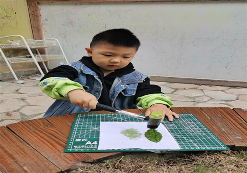 c5df04ed69e84c50b67b718f30f5f5a7.jpg