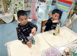 小班精彩瞬间：服装设计大师