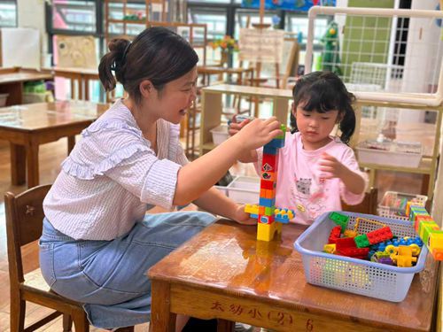 太湖幼儿园：童心谢师恩，稚心暖师情